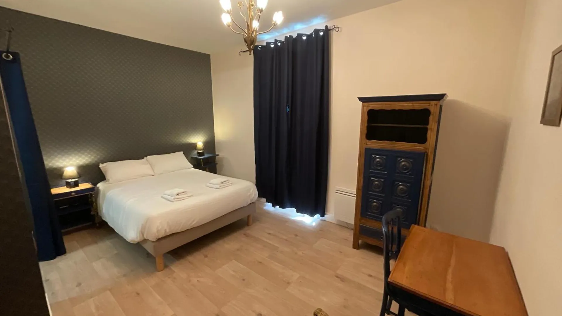 Tavarn Ty Gar Hennebont Hotel