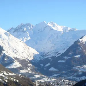 https://residence-royal-milan.midi-pyreneeshotels.com