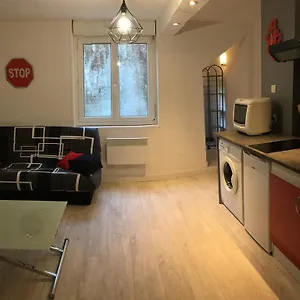 Appartement Studio Déco London, Hennebont